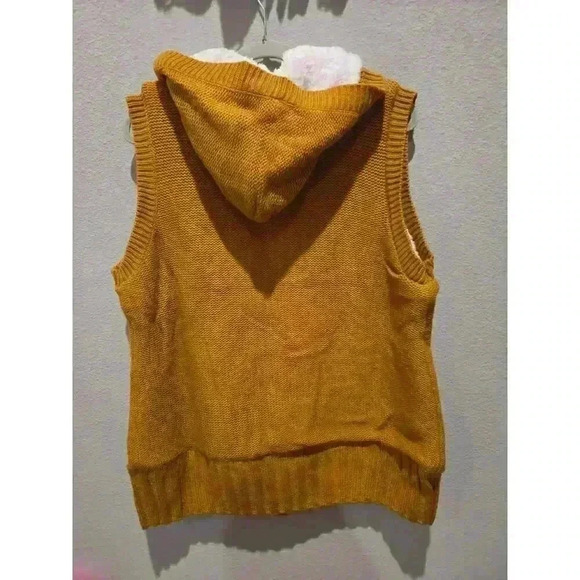 ZenLily Women's Clay Hooded Vest Sweater Size M Casual Fisherman Old Money - Picture 9 of 15